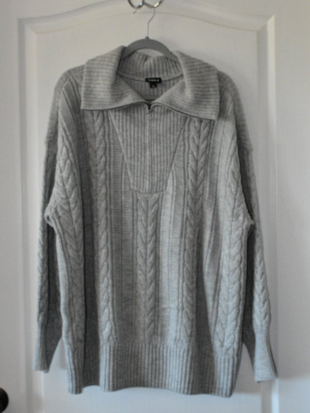 Torrid Women's Cable Knit Half Zip Pullover Sweater size 1X